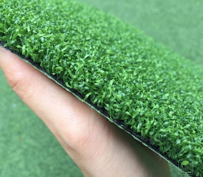 Cỏ nhân tạo sân golf